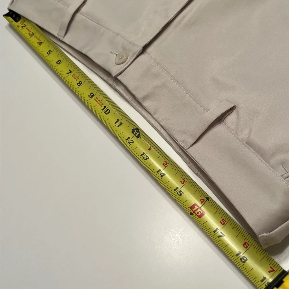 Adidas Flat Front Shorts Performance Stretch Lightweight Fabric Golf Flat Front‎